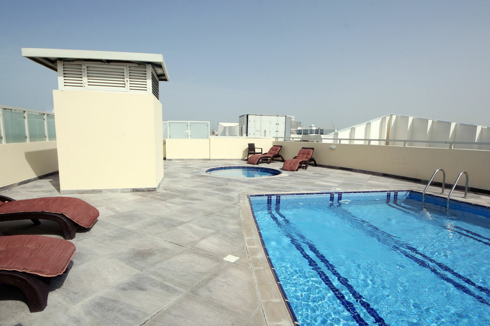 Spacious 2 Bedroom In Al Telal 11, Al Barsha 1 두바이 외부 사진